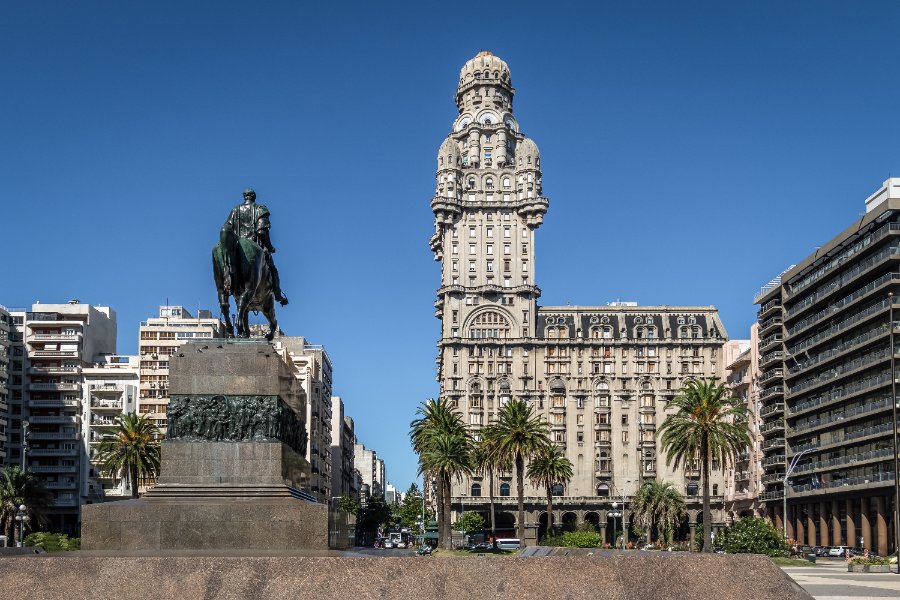 Ort & Umgebung — Montevideo 3