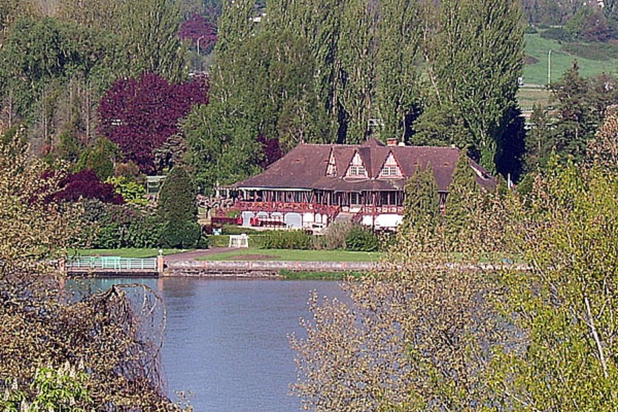 Die Schule — Vichy 3