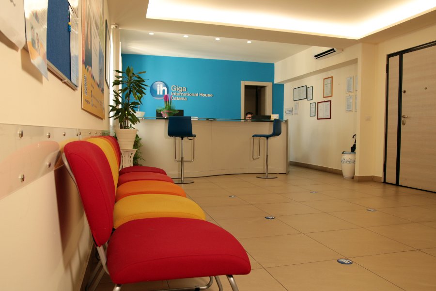 Die Schule — Catania 1