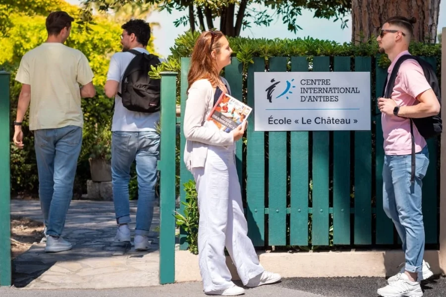 Sonstiges — Antibes 1