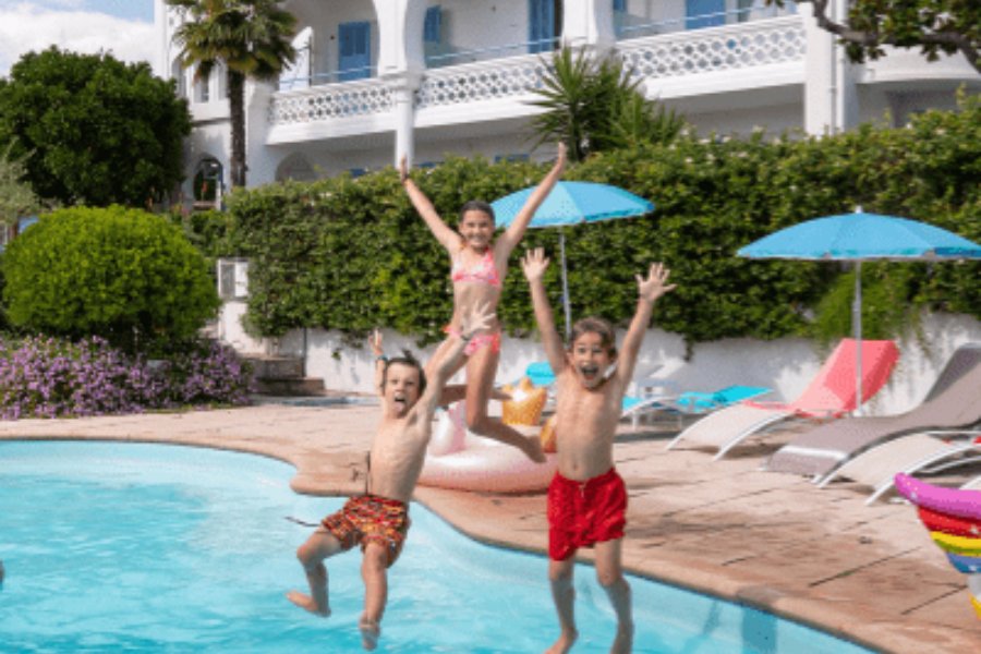 Sportmöglichkeiten — Antibes 1